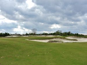 Streamsong (Black) 1st Approach